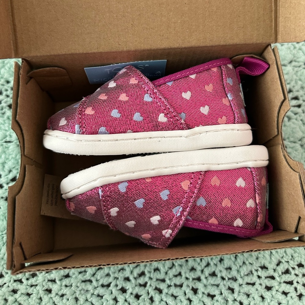 Tom’s Infant Baby Girl Shoes - Size 4C